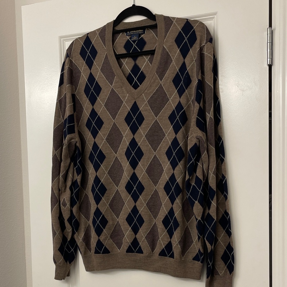 Brooks Brothers V-Neck Argyle Sweater - Brown and Navy